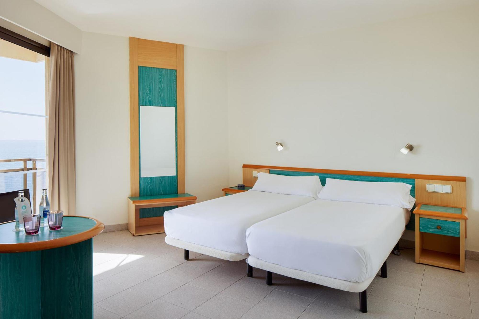 Standard Room Front Sea View